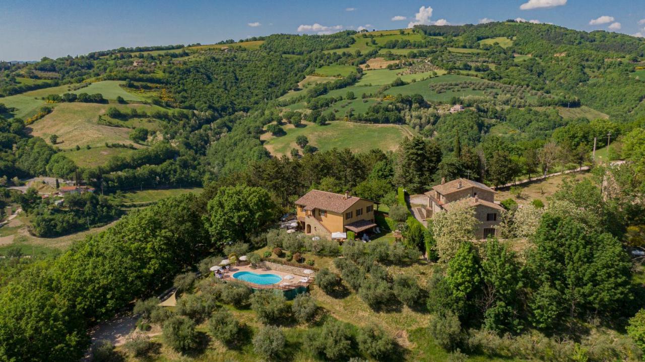 Agriturismo Le Dolci Colline Valfabbrica Exterior foto